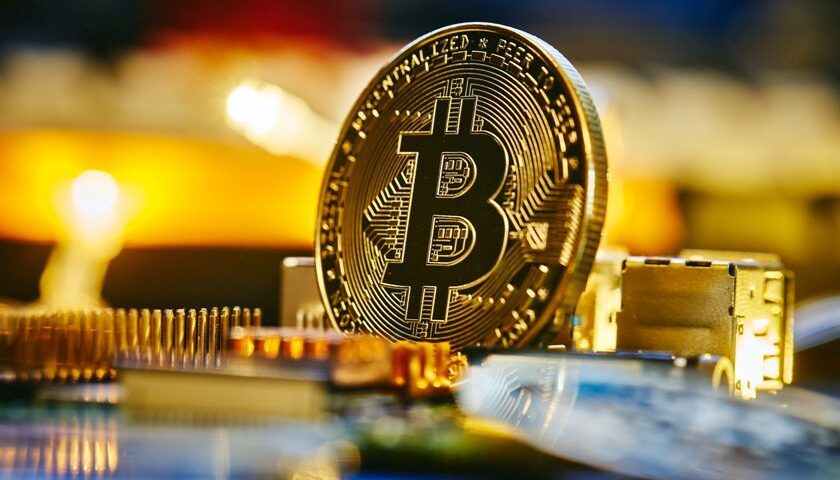 49% of Bitcoin holders are in profit